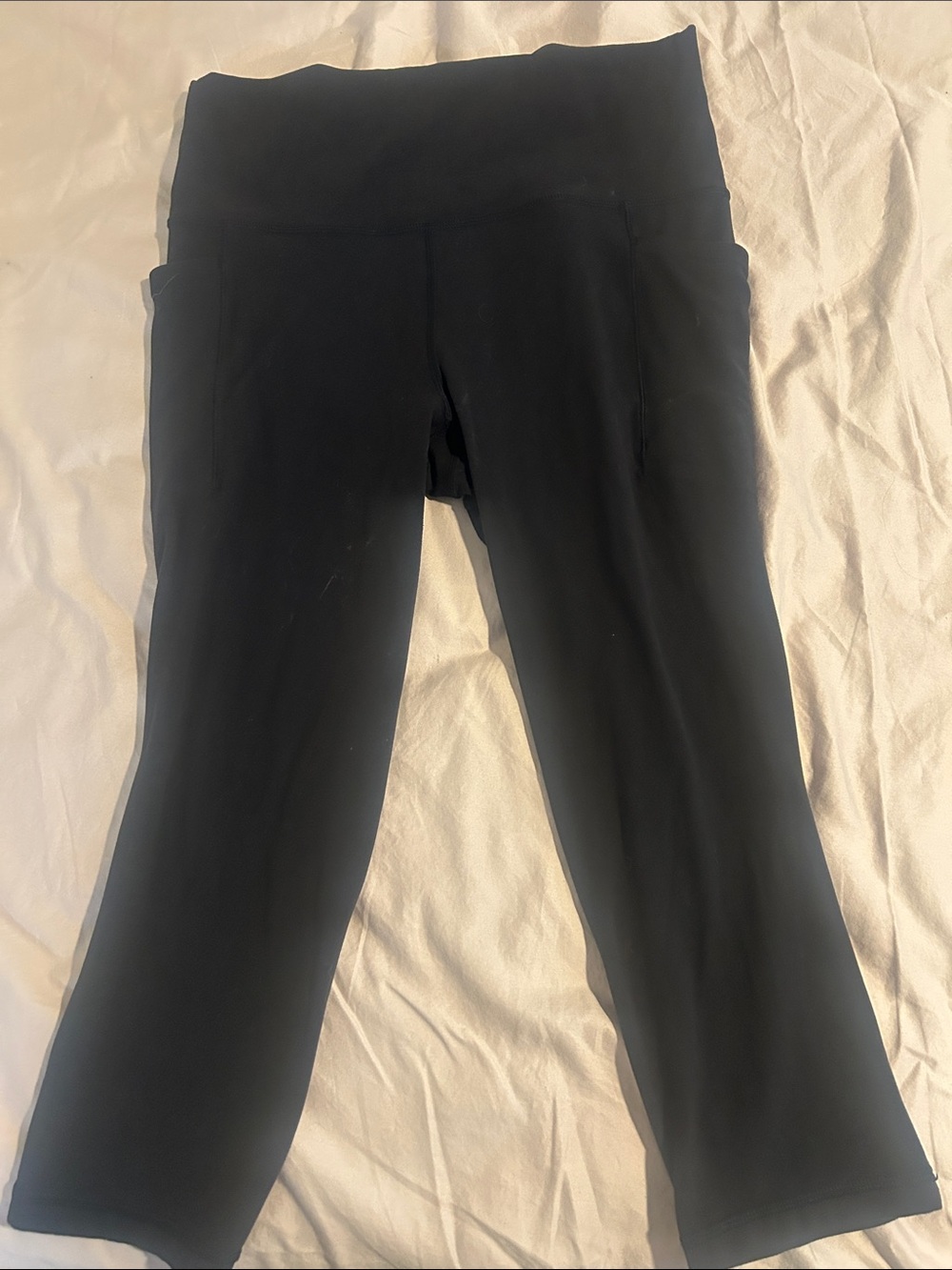 Salutation Stash High Rise Capri with Side Pockets